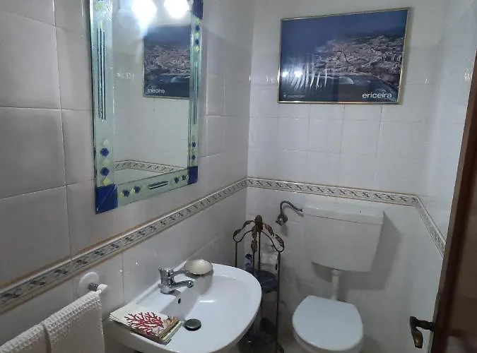 Apartament Bela Vista Near A Surf Spot